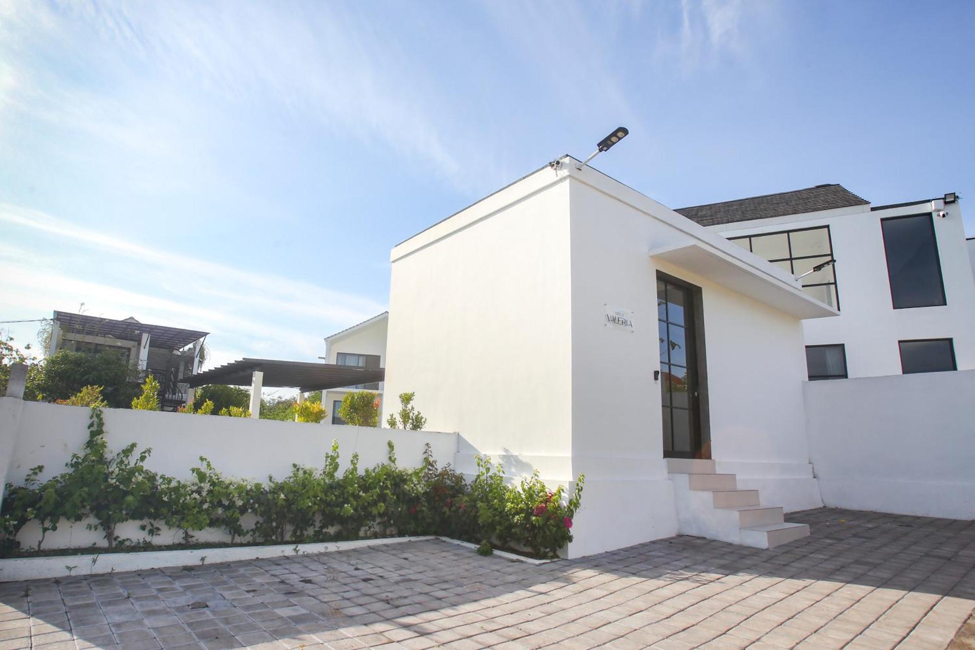 Villa Valeria Ungasan Eksteriør billede